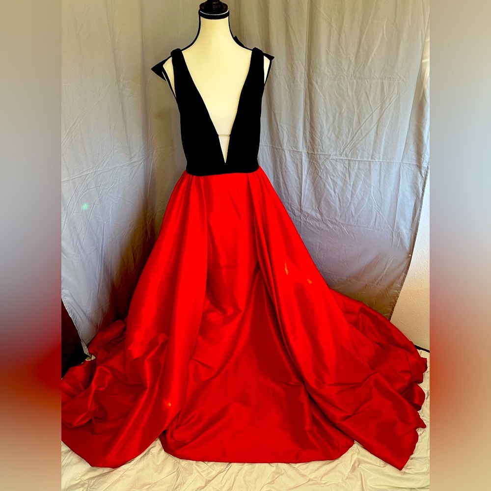 Beautiful Jovani Evening Gown